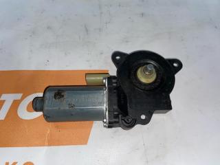 моторчик стеклоподъемника передний правый Ford Fusion 1 поколение (2002 - 2005), 0130821939