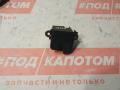 замок багажника Volkswagen Tiguan 1 поколение 2008, 2.0 л., CBAB, дизель, АКПП, 2t / c9x, внедорожник 5 дв., полный привод, 5M0827505 - фото №2