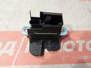 замок багажника Volkswagen Tiguan 1 поколение 2008, 2.0 л., CBAB, дизель, АКПП, 2t / c9x, внедорожник 5 дв., полный привод, 5M0827505