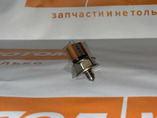 датчик давления топлива Volkswagen Golf 6 поколение (2008 - 2012), 1.4 л., CAXA, бензин, 03C9060510