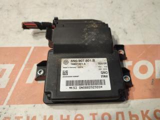 блок управления ручником Volkswagen Tiguan 1 поколение 2008, 2.0 л., CBAB, дизель, АКПП, 2t / c9x, внедорожник 5 дв., полный привод, 5N0907801