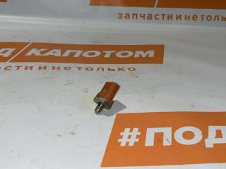 датчик давления топлива Volkswagen Golf 5 поколение (2003 - 2009), 1.4 л., CAXA, бензин, 06J906051D, 2611545051