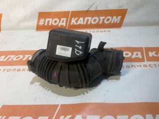 патрубок воздушного фильтра Volvo S60 1 поколение [рестайлинг] 2006, 2.4 л., B 5244 S, бензин, АКПП, 467, универсал, передний привод, 30636828
