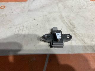 датчик удара Mercedes-Benz C-Класс W204 2010, 1.8 л., M 271.860, бензин, АКПП, 650, универсал, передний привод, A2048210651