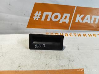 кнопка открытия багажника Volkswagen Passat B7 2013, 1.4 л., CAXA, бензин, АКПП, b4 / b9a, универсал, передний привод