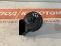 сигнал (клаксон) Volkswagen Passat B7 2011, 1.4 л., CAXA, бензин, АКПП, b4 / b9a, универсал, передний привод - фото №2