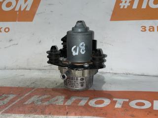 насос вакуумный Volkswagen Passat B7 2011, 1.4 л., CAXA, бензин, АКПП, z2 / h5x, седан, передний привод, 1J0612181D