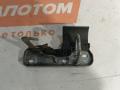 замок капота Volkswagen Passat B7 2012, 1.4 л., CAXA, бензин, АКПП, 7s / c8y, универсал, передний привод - фото №2