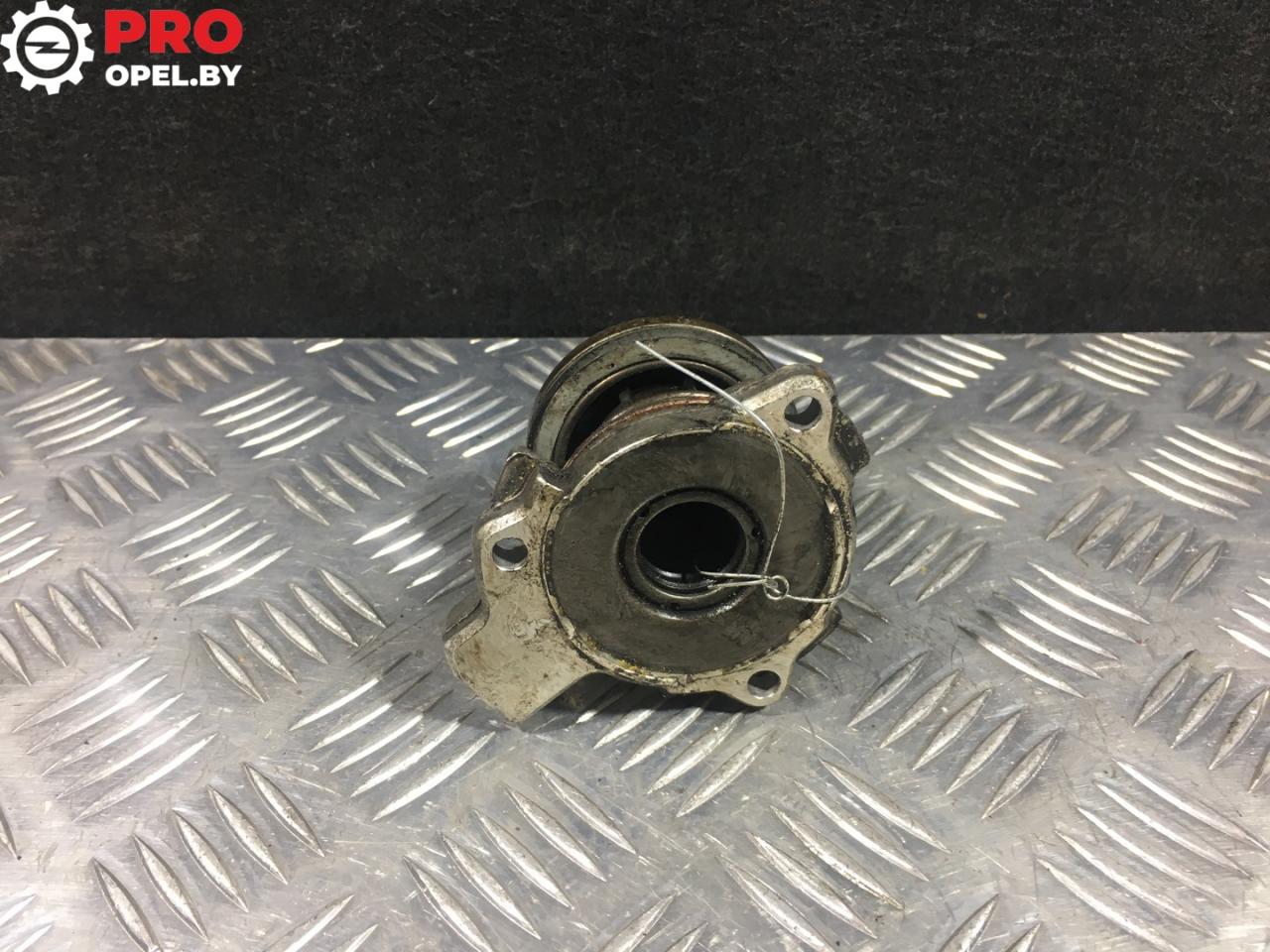 подшипник выжимной Opel Zafira 1 поколение (A) 2002, 1.8 л., бензин, МКПП, минивэн, 90523765 - фото №1